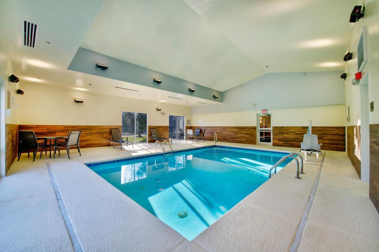 Fairfield Inn & Suites By Marriott Cortland Exteriér fotografie
